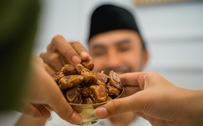 Warum bricht man mit Datteln das Fasten?