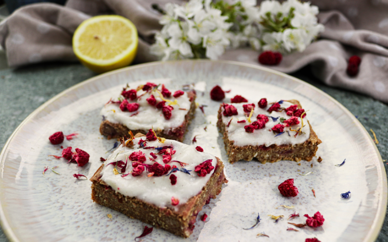 Veganer Raspberry Lemon Cake