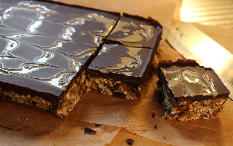 Tahini Date Bars selber machen