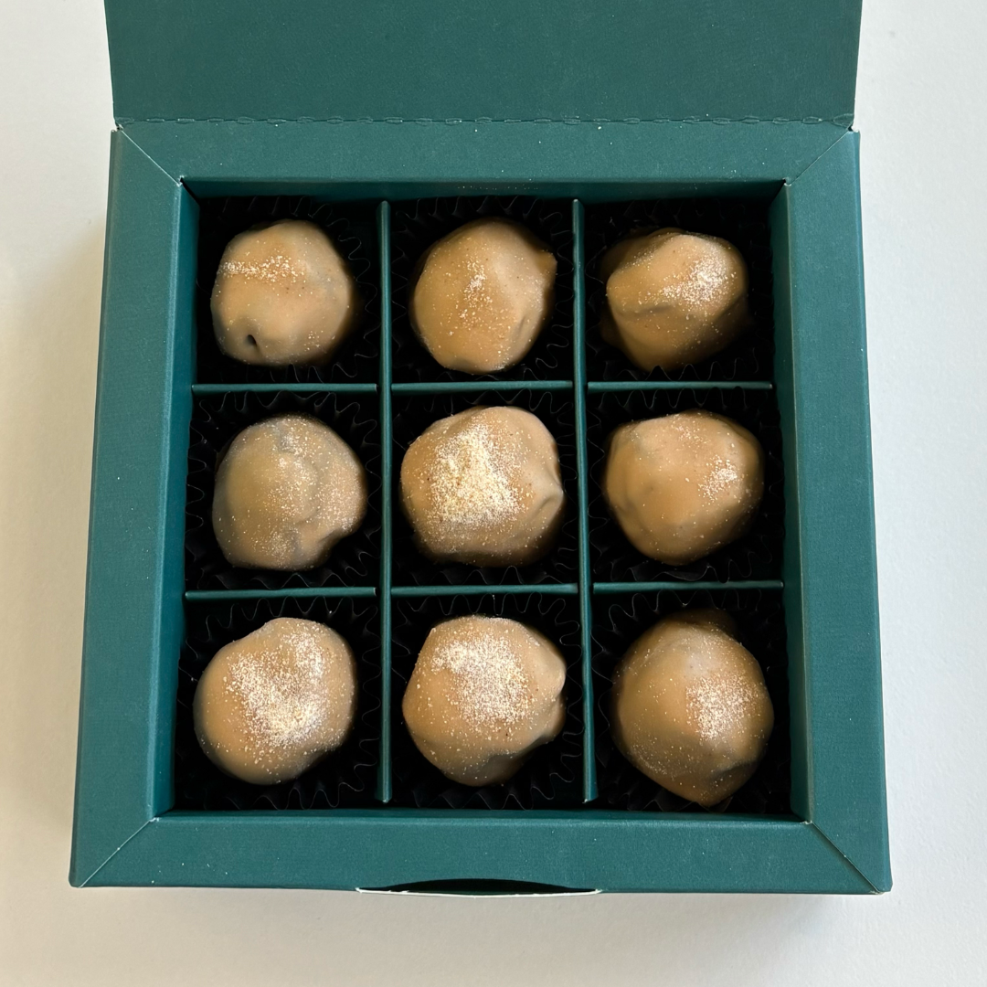 Lagerverkauf: Dattelpralinen Vanillekipferl (Bio)