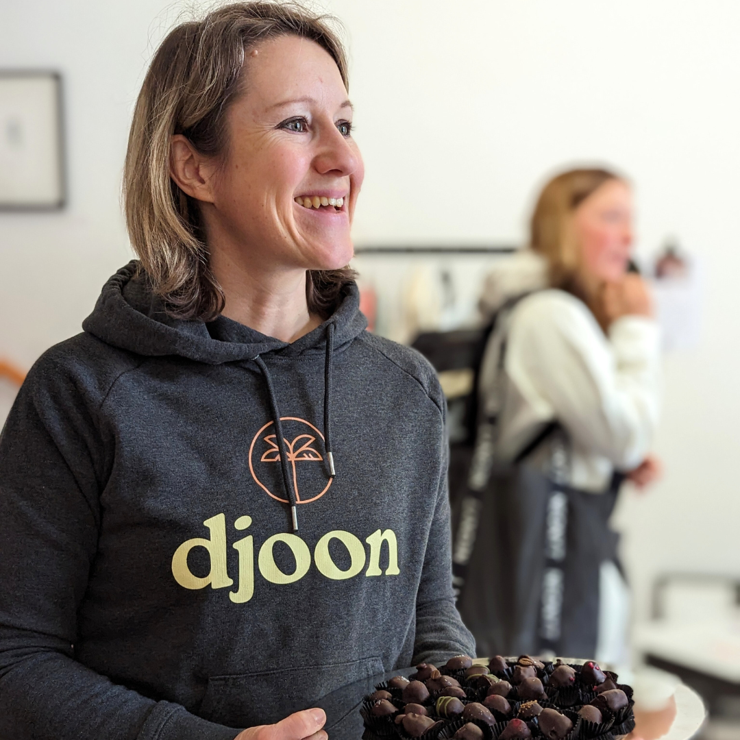 Zum Team von djoon gehören viele starke Frauen wie Gründerin Carolin Grellner