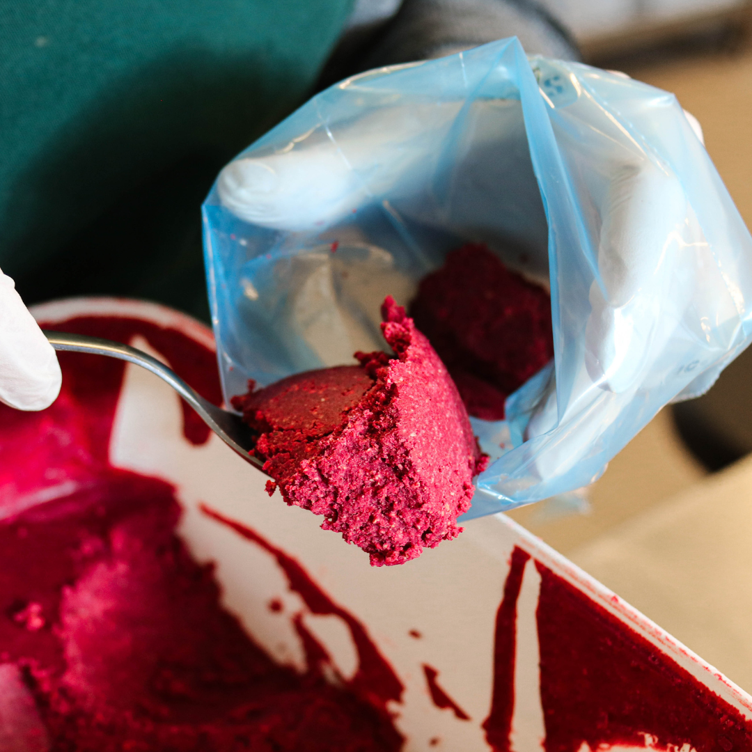 Eigene Rezepturen wahren das Geschmacksgeheimnis hinter den beliebten Dattelpralinen von djoon