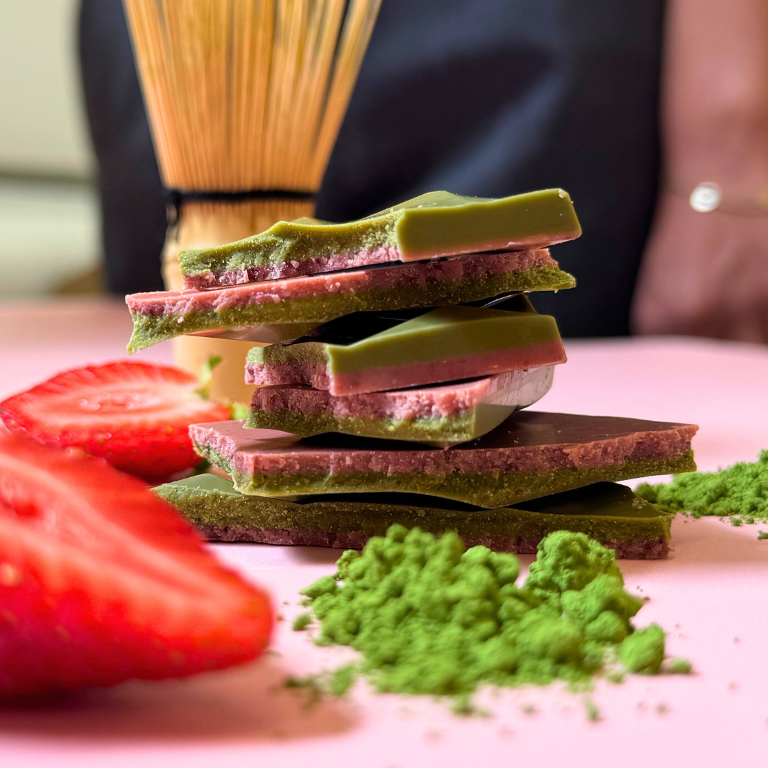 Schokolade des Monats: Matcha Strawberry (Bio)