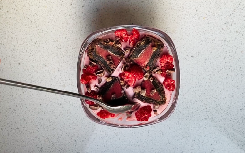 Raspberry Cream Dattelpralinen Jogurt