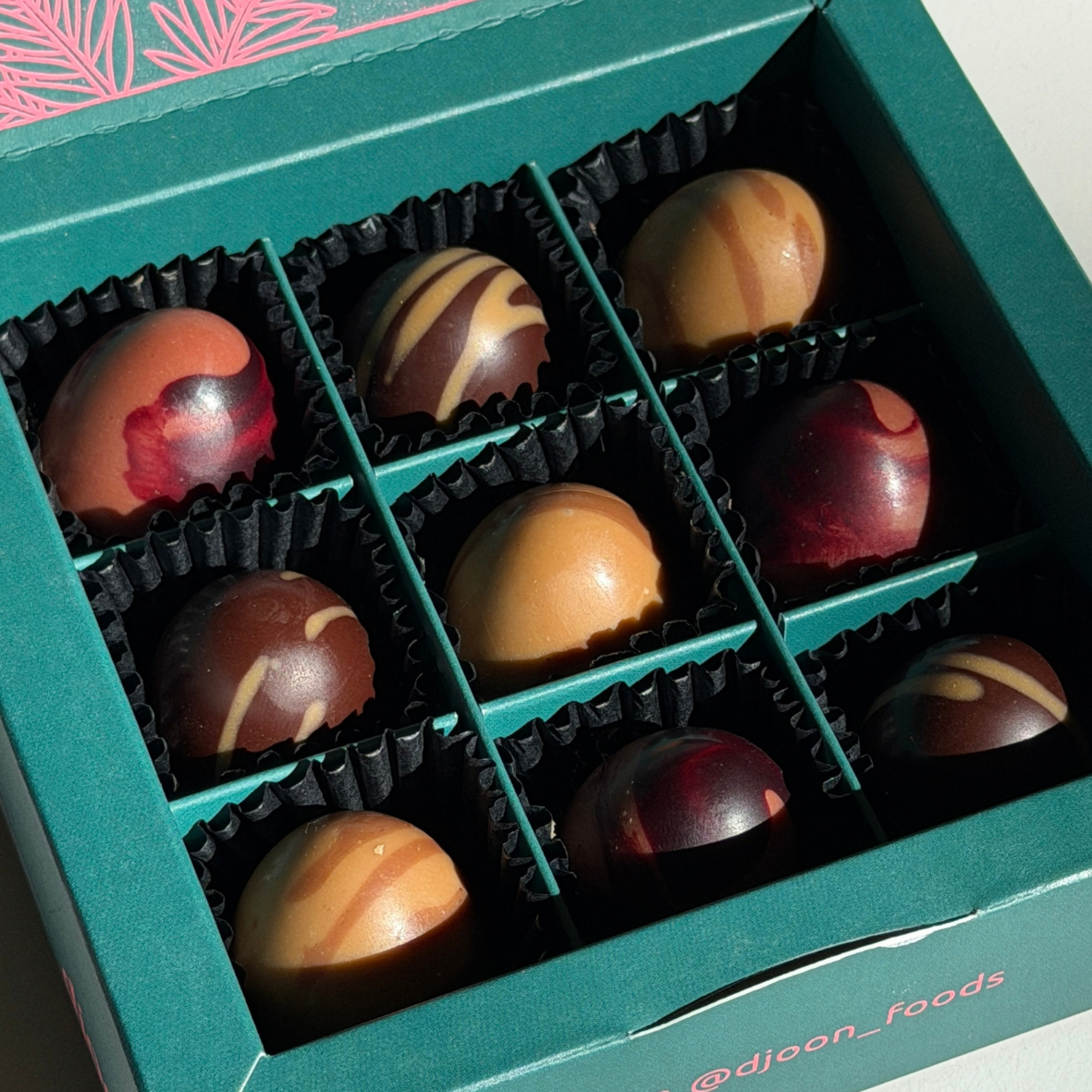 GRATIS Genussmomente: Pralinen mix 9er (Bio)