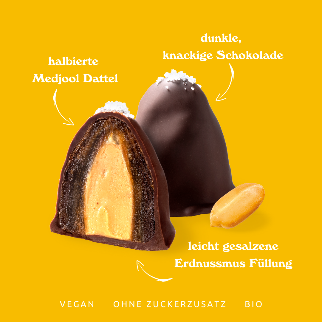 Das ist in unserer Salted Peanut Dattelpraline: Medjool Dattel, dunkle Schokolade, leicht gesalzene Erdnussmusfüllung. 